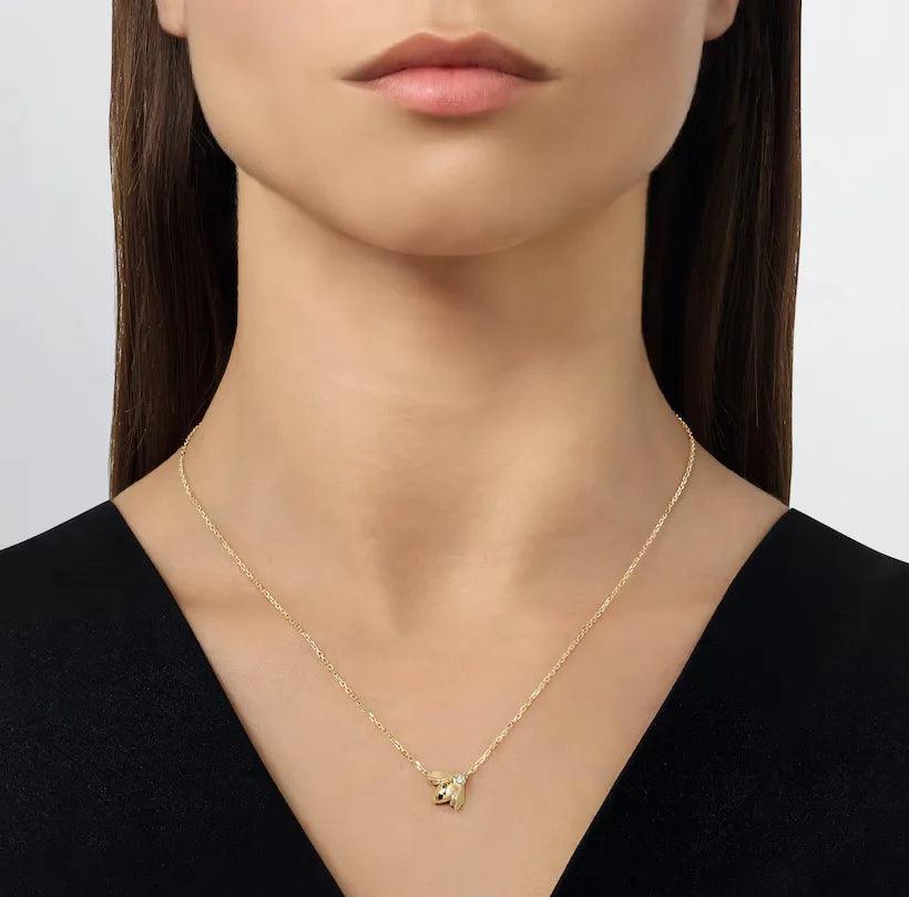 Bee Charm Pendant Necklace Yellow Gold with Diamonds