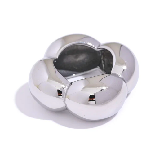 Flower ring