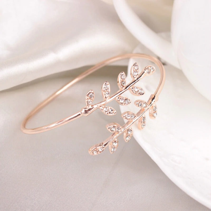 Tree Leaf Insert Crystal Bracelet