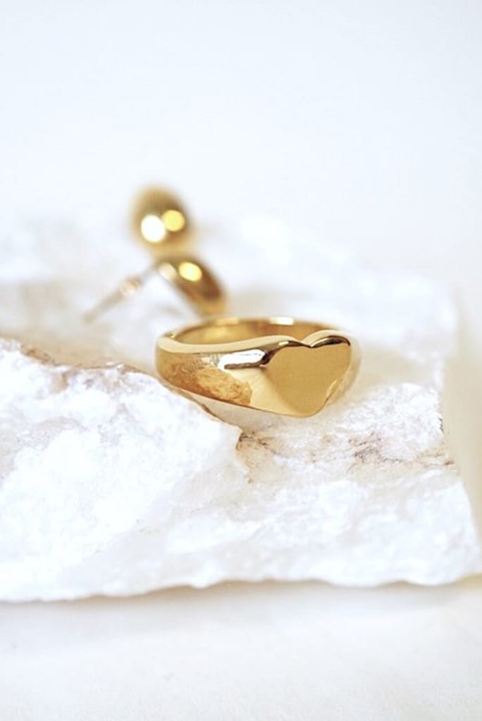 Carina Signet Ring