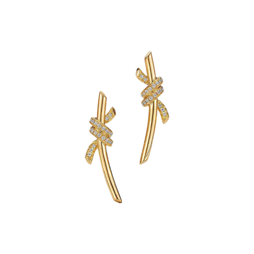 Knot Earrings in Yellow Gold with Diamonds