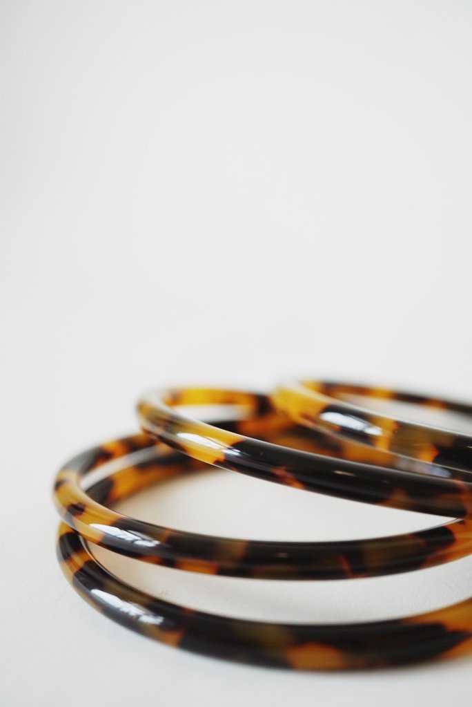 Leone Bangle