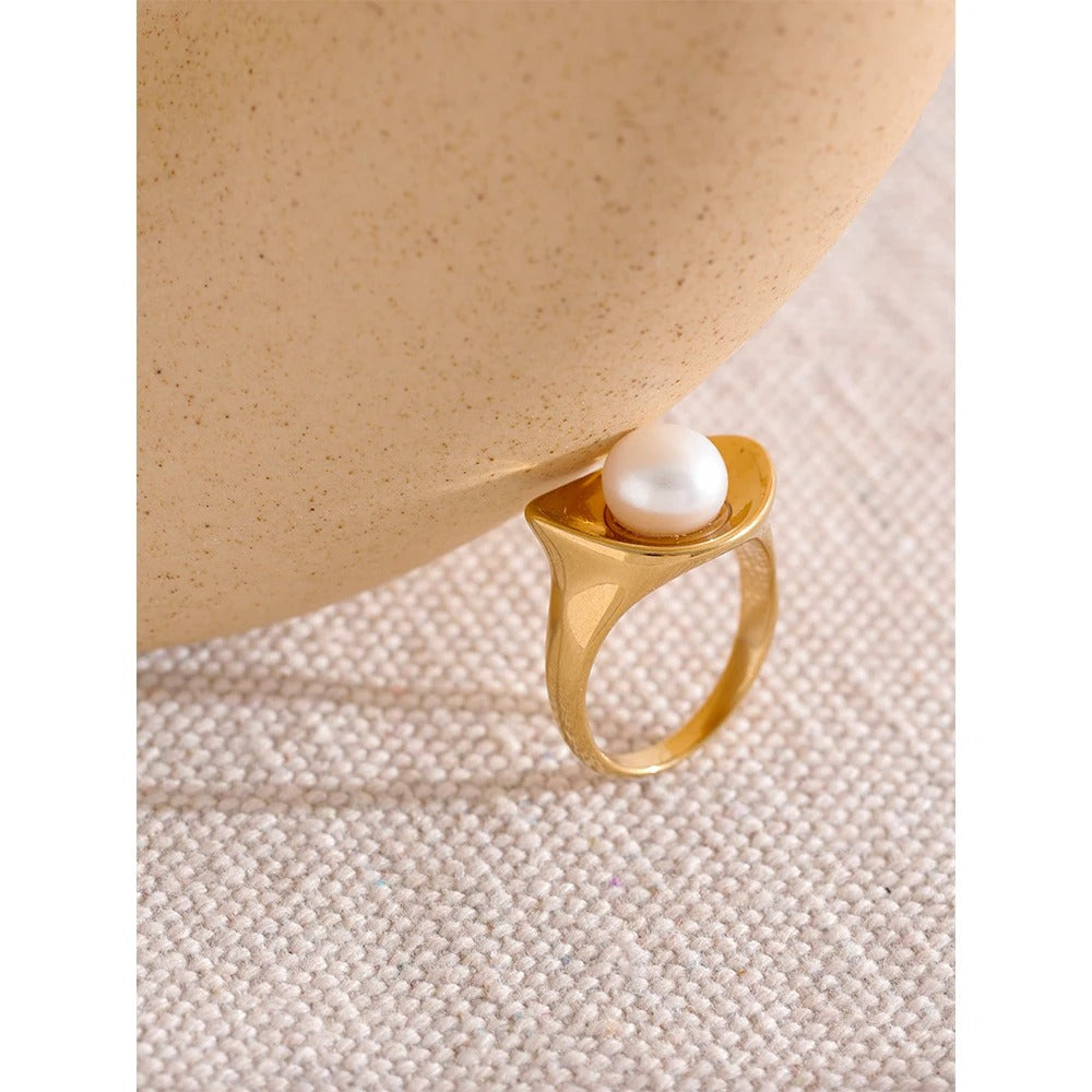Pearl Ring