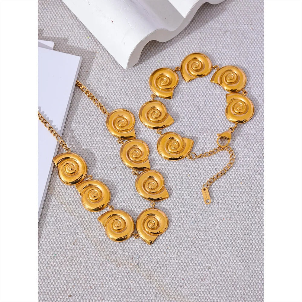 Shell Chain Drop Necklace