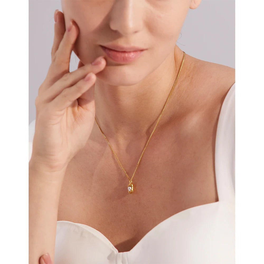 Pearl Drop Pendant