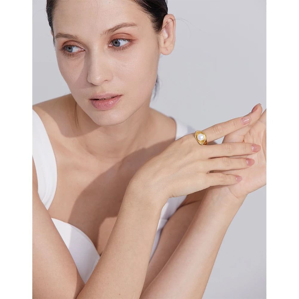 Pearl Ring