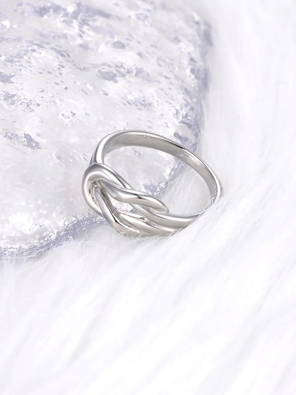 Knot Ring