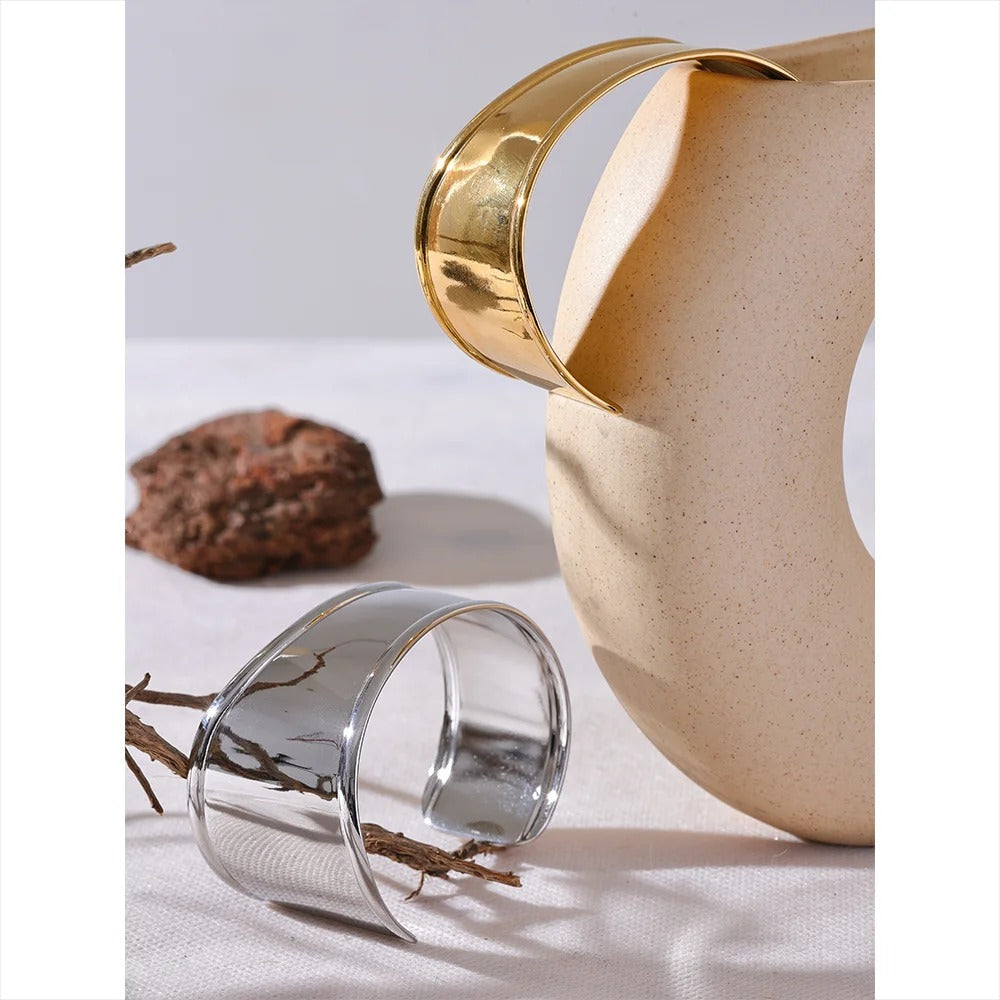 Wide Cuff Open Bracelet