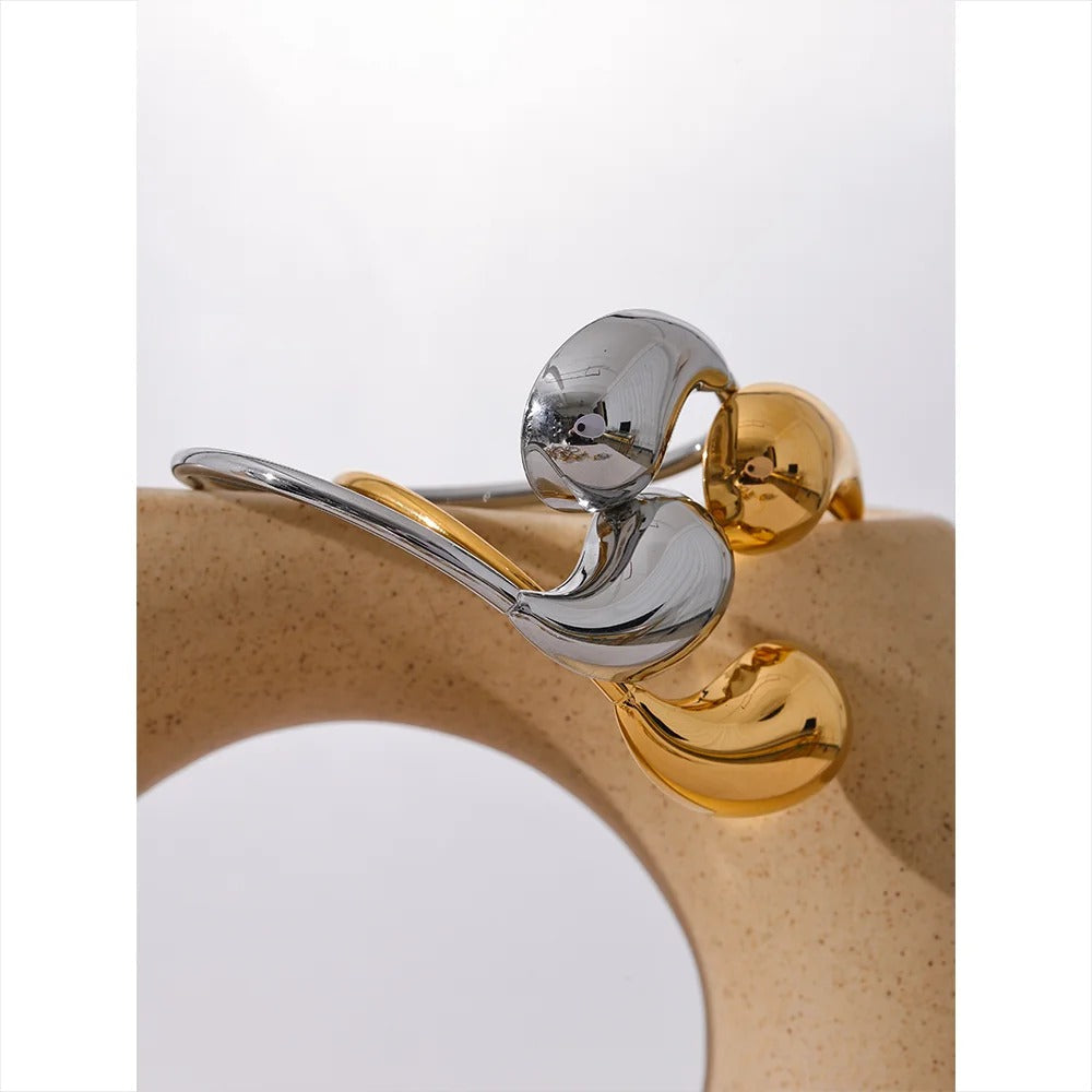 18K Gold Hollow Water Drop Stainless Steel Adjustable Bracelet Bangle for Women