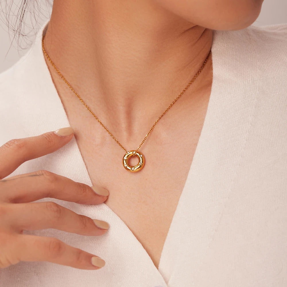 Circle Hollow Pendant