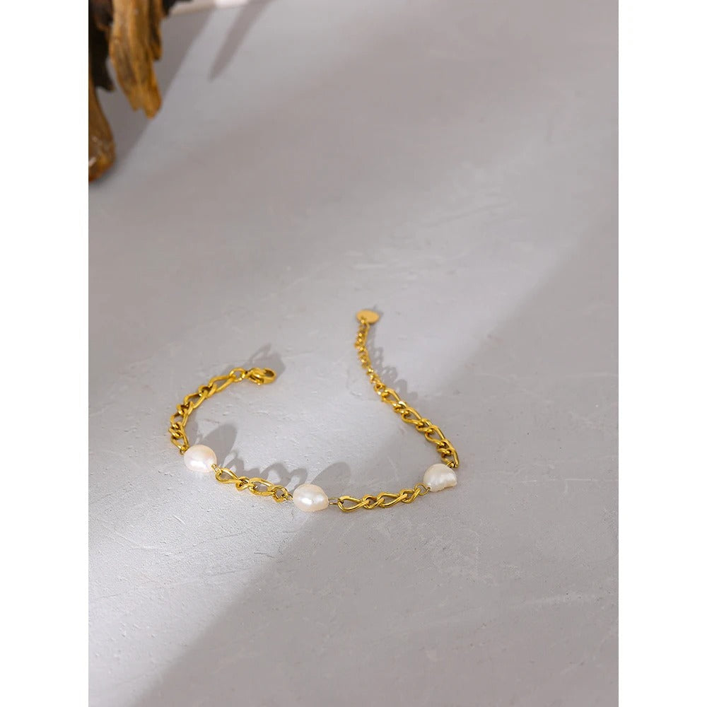 Pearl Chain Bracelet
