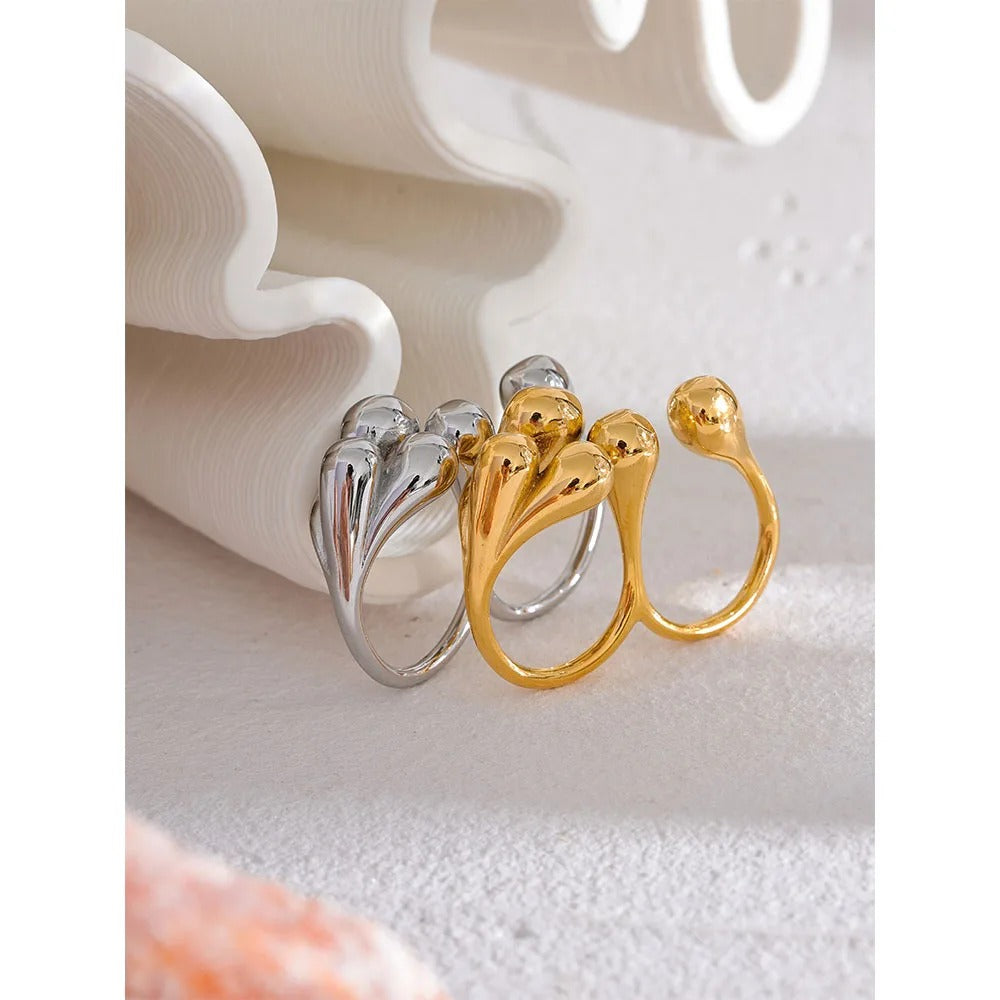 Twisted Dash Ring