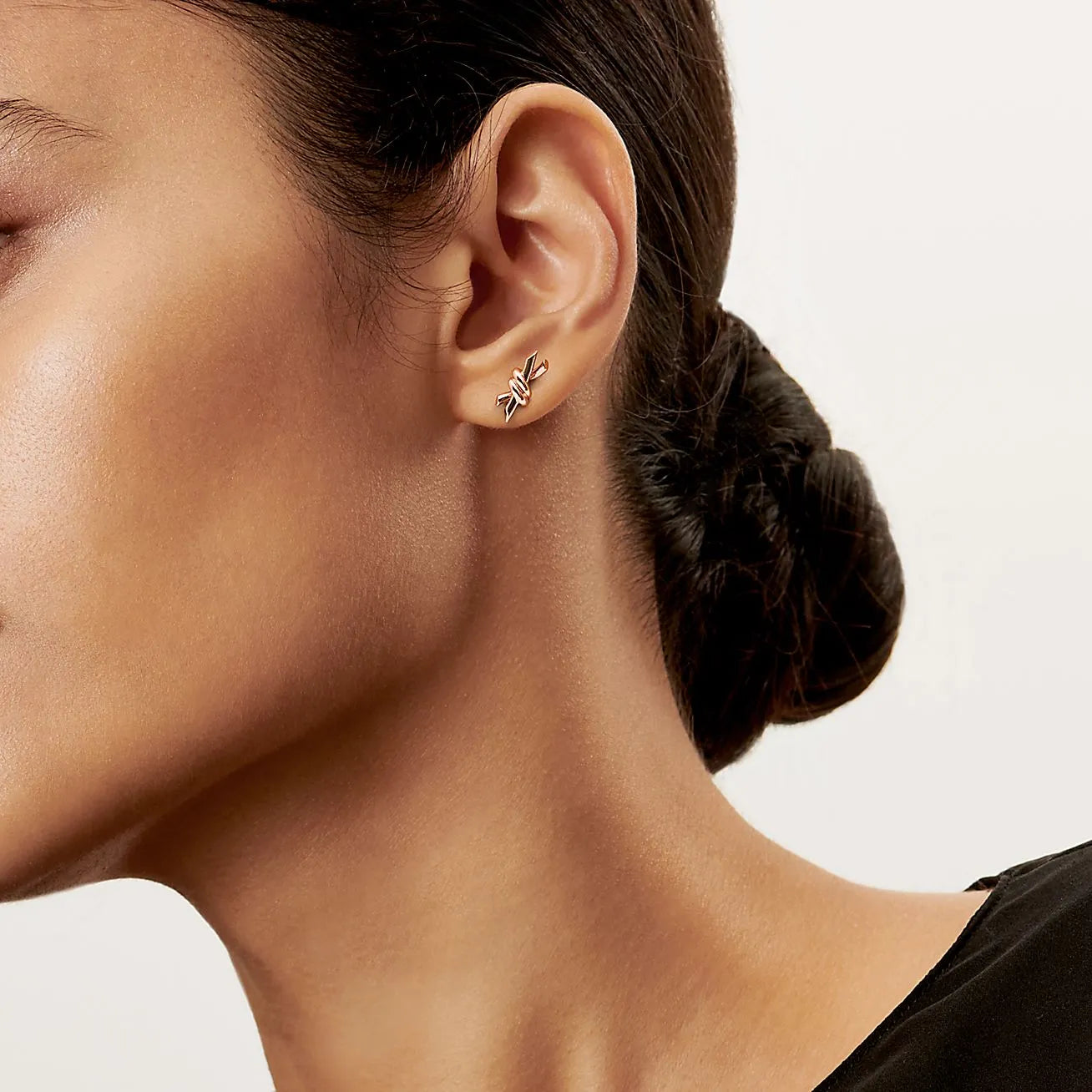 Knot Small Earrings in Rose Gold