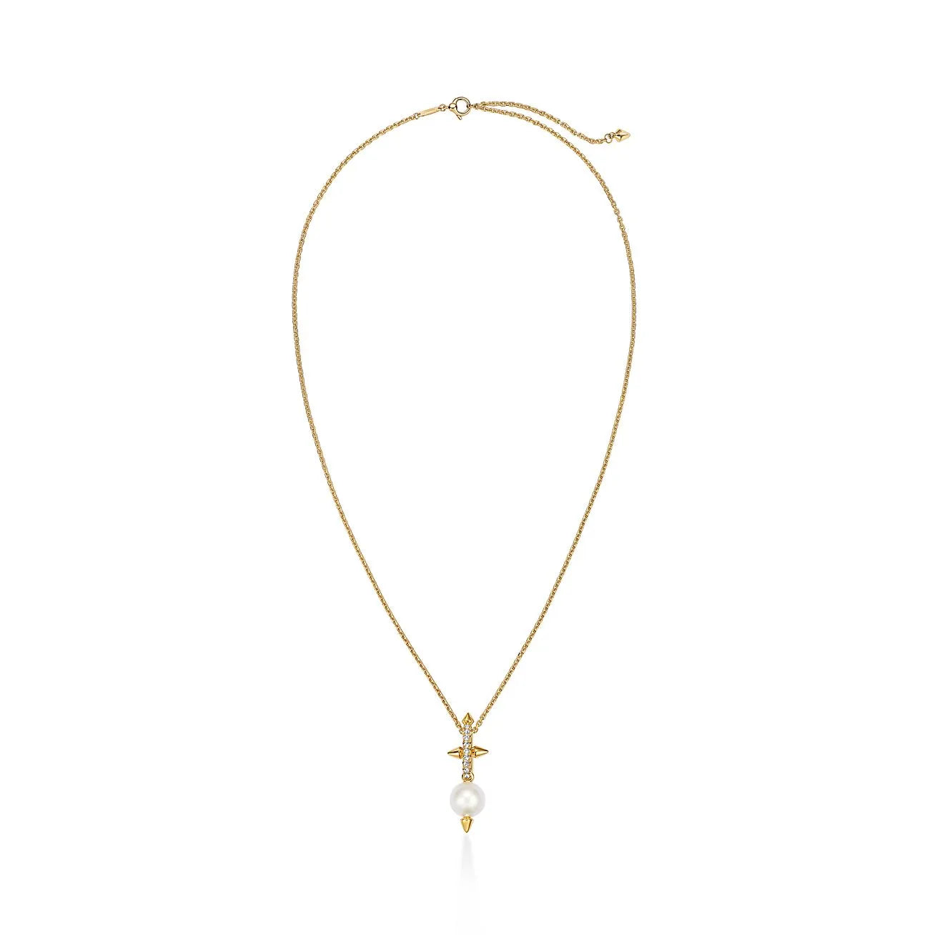 Pearl Pendant Necklace in Yellow Gold with Diamonds