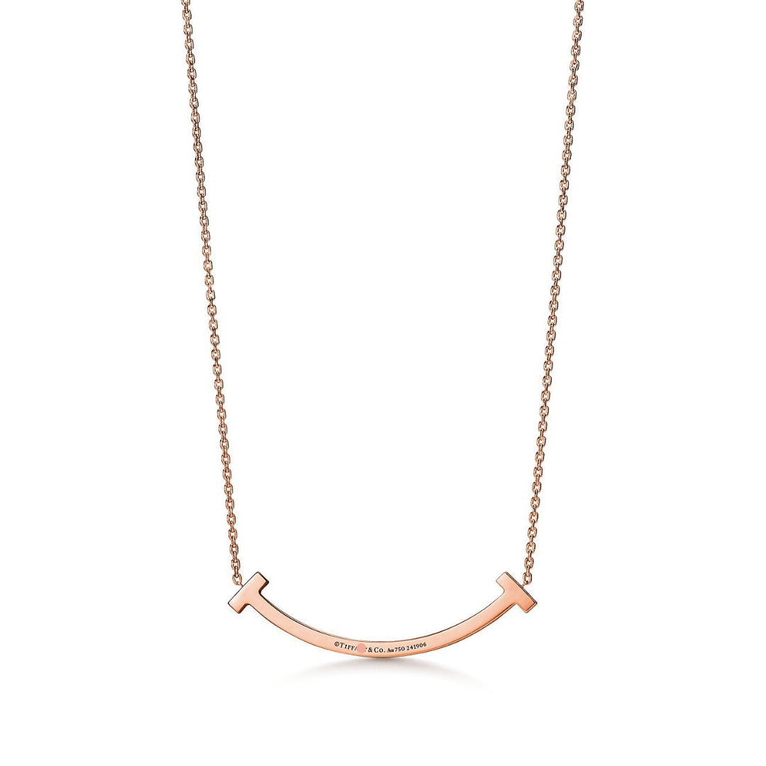 T Smile Medium Necklace in Rose Gold with Diamonds