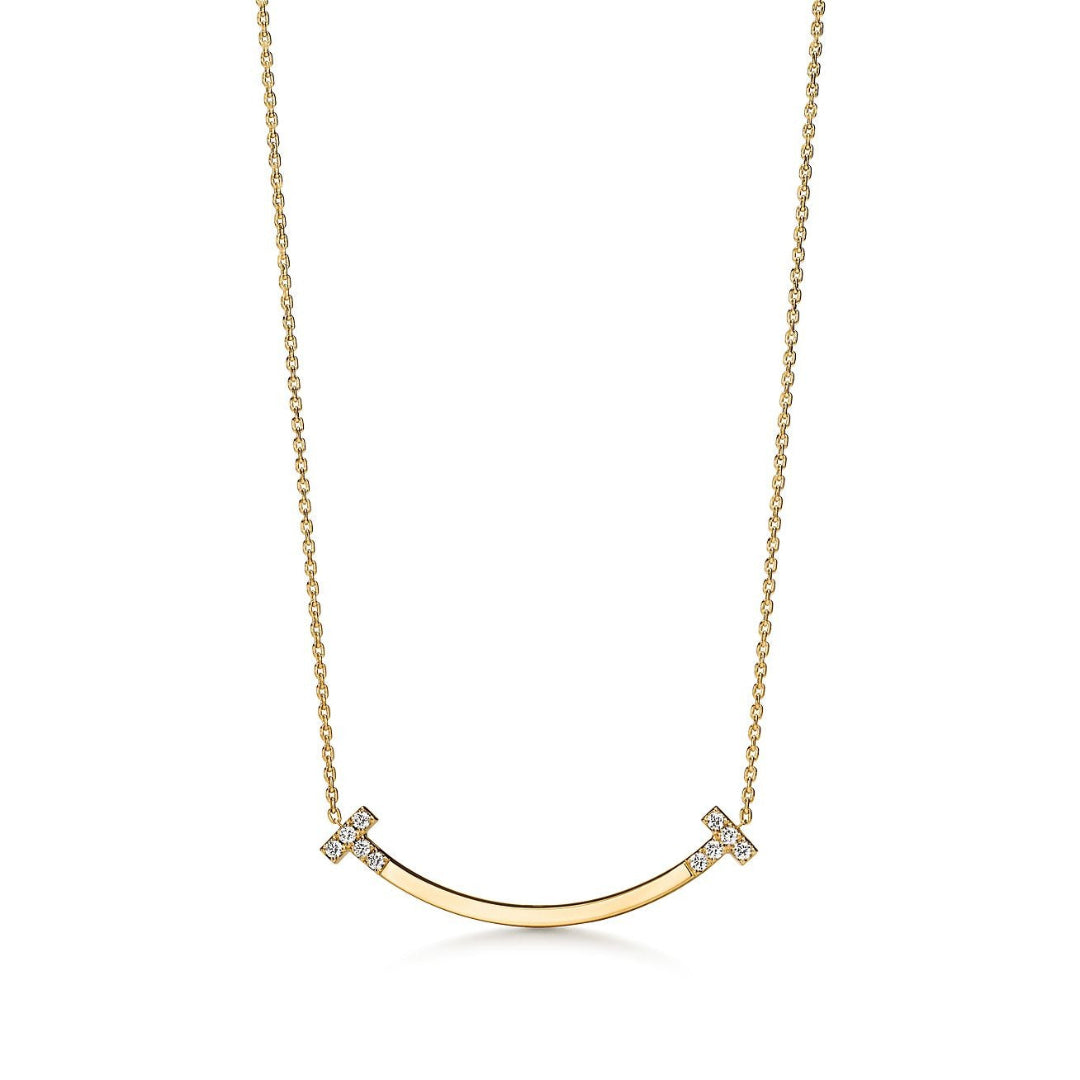 T Smile Medium Necklace in Yellow Gold with Diamonds