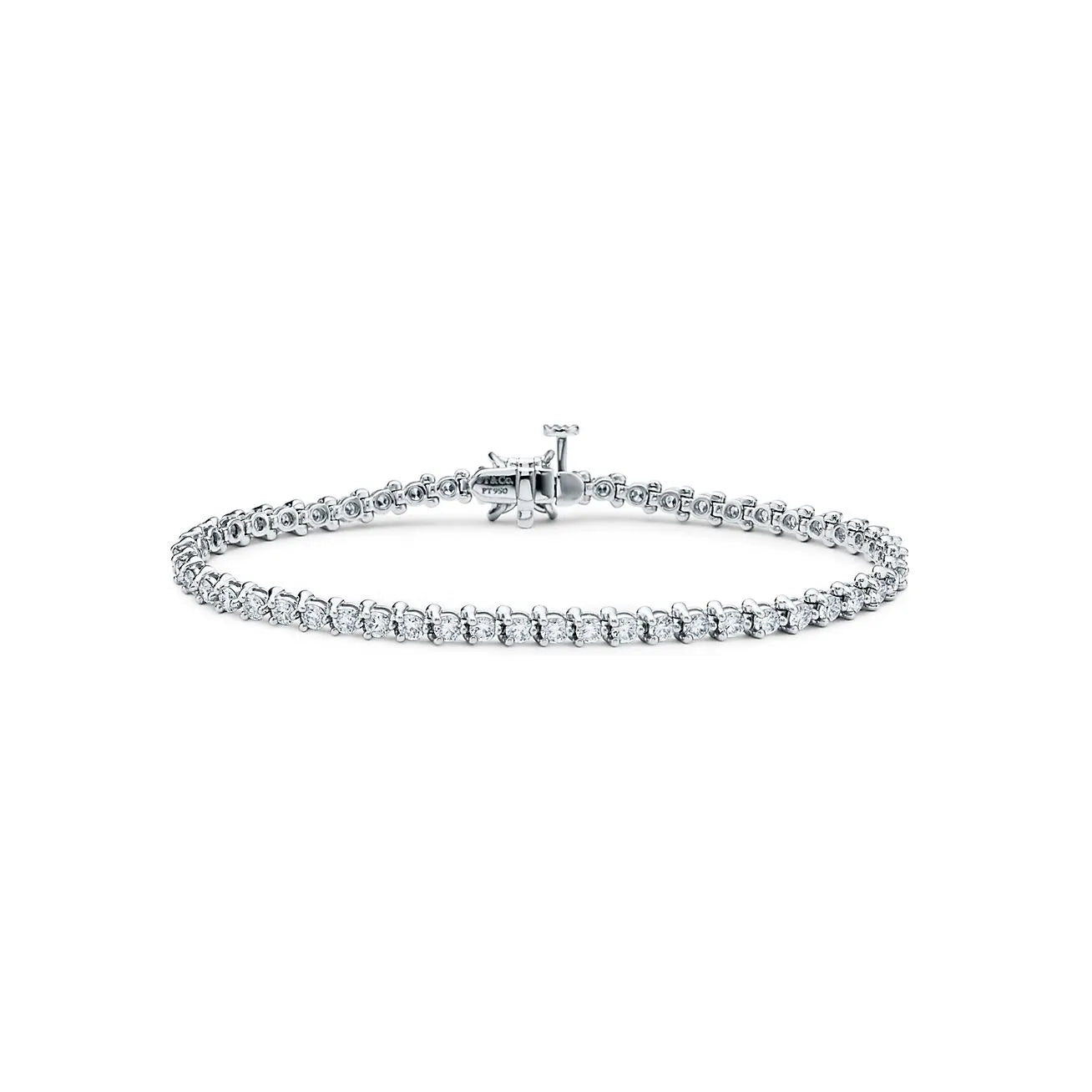 Victoria Tennis Bracelet White Gold Full Diamonds